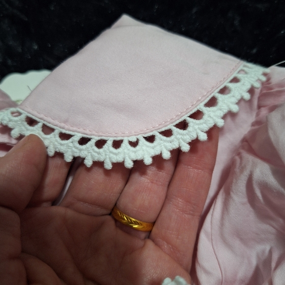 Adorable old fashioned toddler dress - Picture 5 of 9